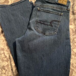 Women’s American Eagle Super Stretch Skinny Kick - Size 14